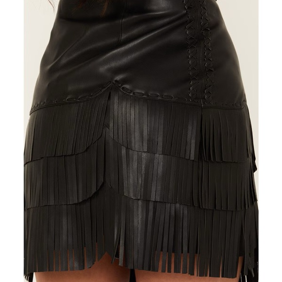 Idyllwind Black Leather Fringe Mini Skirt - Picture 4 of 4